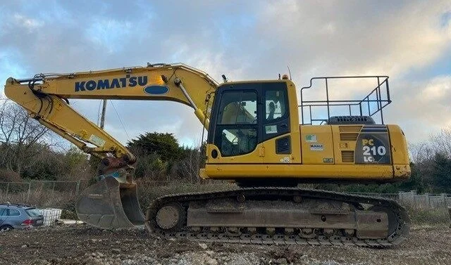 1-29-2-4.webp 2014 KOMATSU PC210LC-10 – Image 1