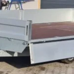 Remorque plateau LIDER – Roues dessous – Double essieu freinée