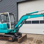 KOMATSU PC30-7 + 3 GODETS – Mini Pelle 3,8T