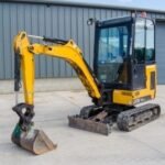 JCB 8016 + 3 GODETS – Mini Pelle 1,7T