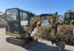 CATERPILLAR 301.8C + 3 GODETS – Mini Pelle 1,68T – Image 2