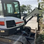 BOBCAT E50 + 3 GODETS – Mini Pelle  4,9T
