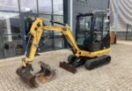 CATERPILLAR 301.7 D + 4 GODETS – Mini Pelle 1,7 T